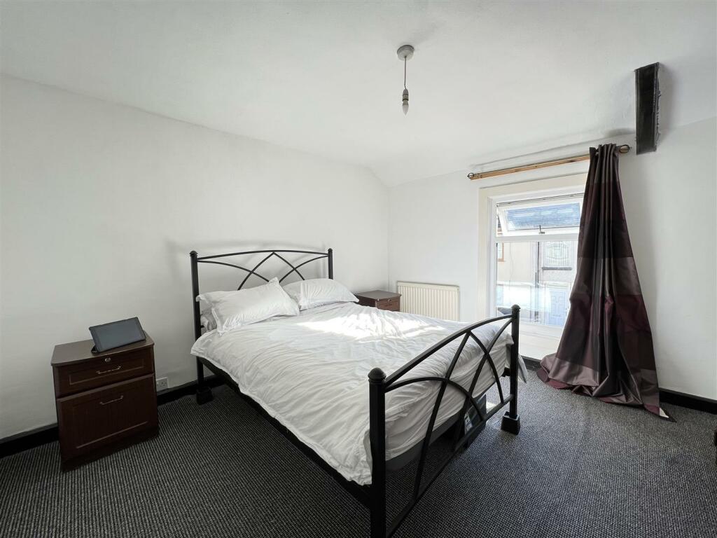 Additional image 4 of Dean Street, Aberdare