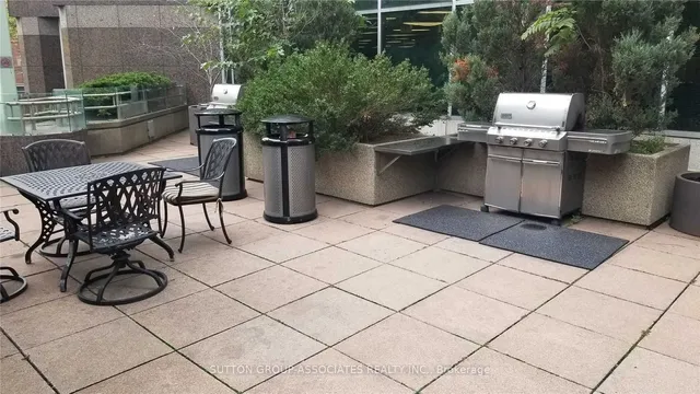 Additional image 4 of 38 Elm St Unit 2608