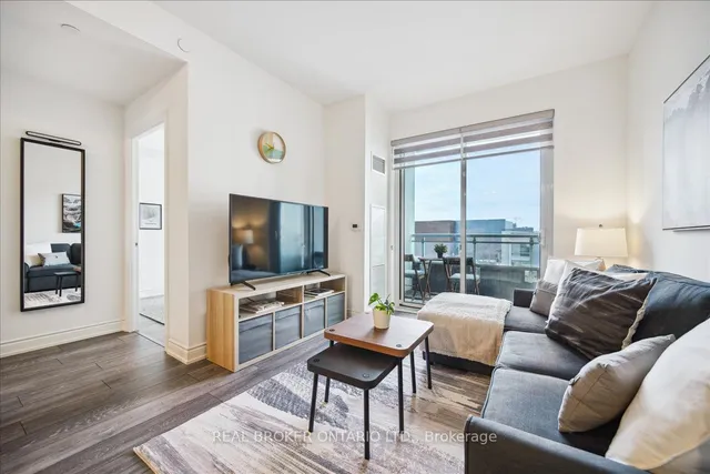 Additional image 10 of 1050 Main St Unit 301