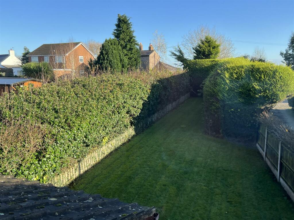 Additional image 19 of Marlfield Lane, Barnston, Wirral
