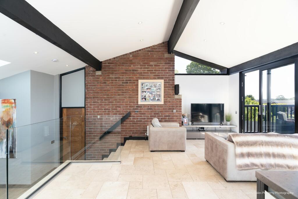 Additional image 4 of Old Orchard, 7 Merevale, Dinas Powys, The Vale Of Glamorgan. CF64 4HS