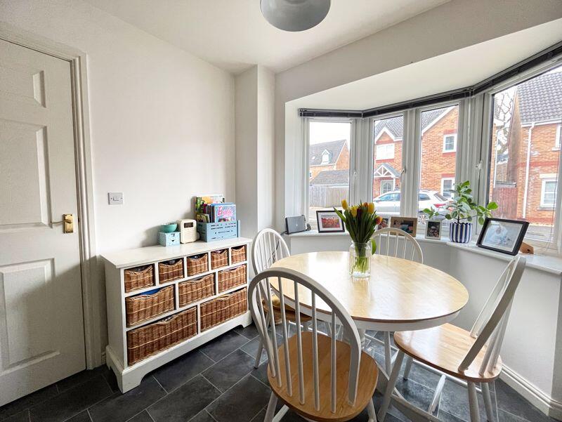 Additional image 4 of 6 Meadow Drive, Pontyclun CF72 9FR