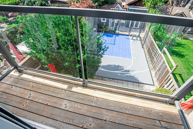 Additional image 17 of 46 Seventh St