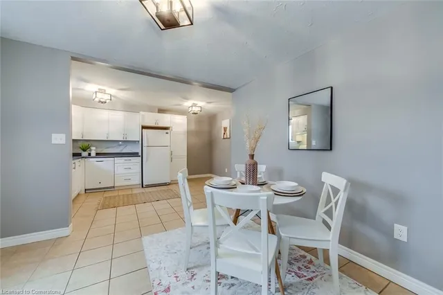 Additional image 13 of 8110 Chippewa Rd