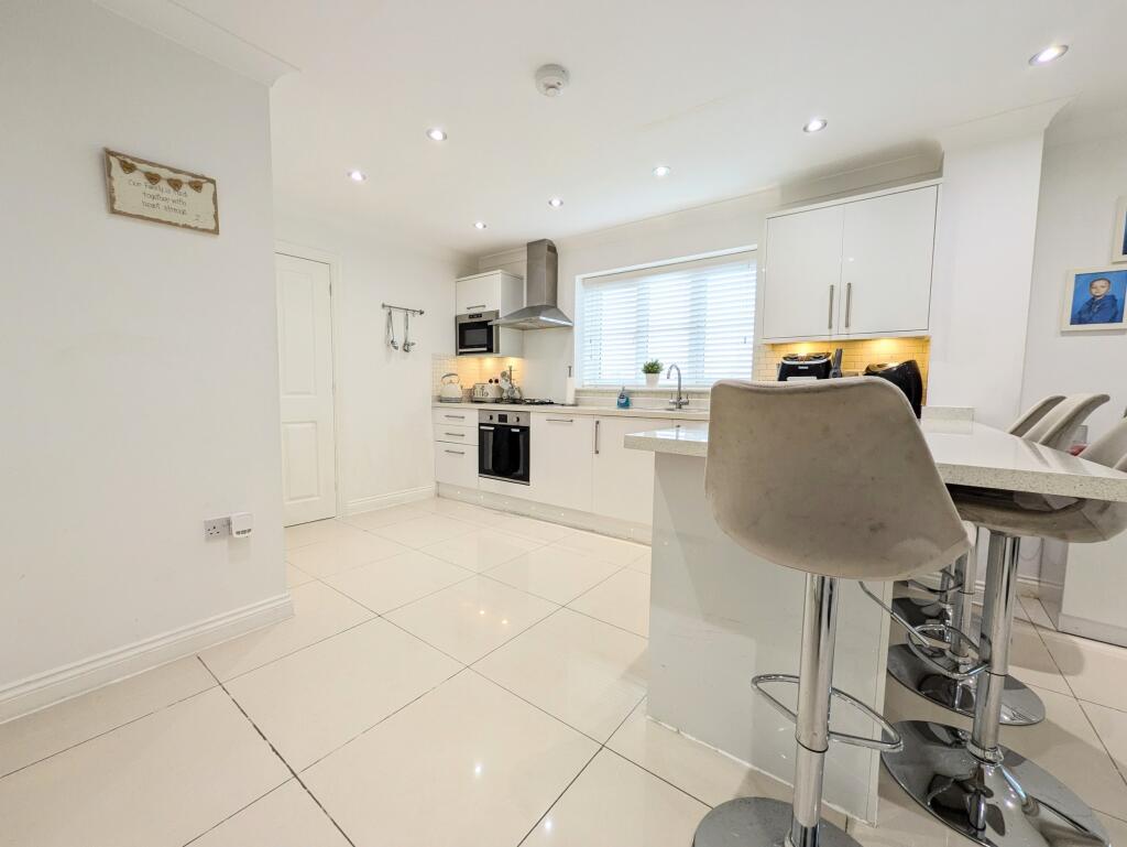 Additional image 6 of Beacon Heights, Merthyr Tydfil, South Glamorgan