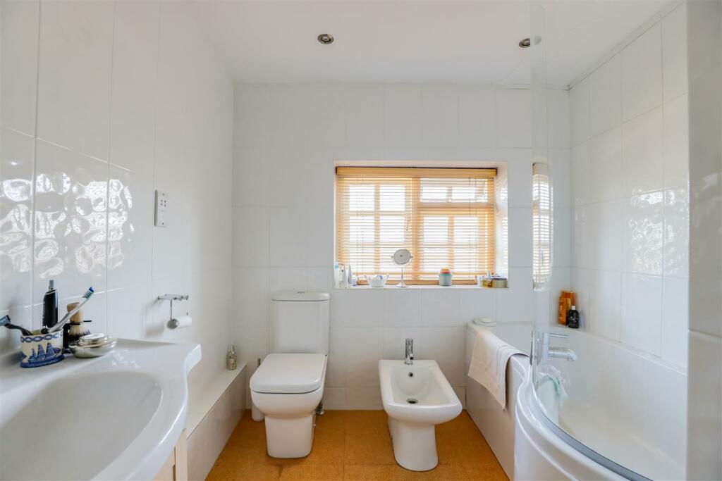 Additional image 8 of Piccadilly, Llanblethian, Nr Cowbridge, Vale of Glamorgan, CF71 7JL
