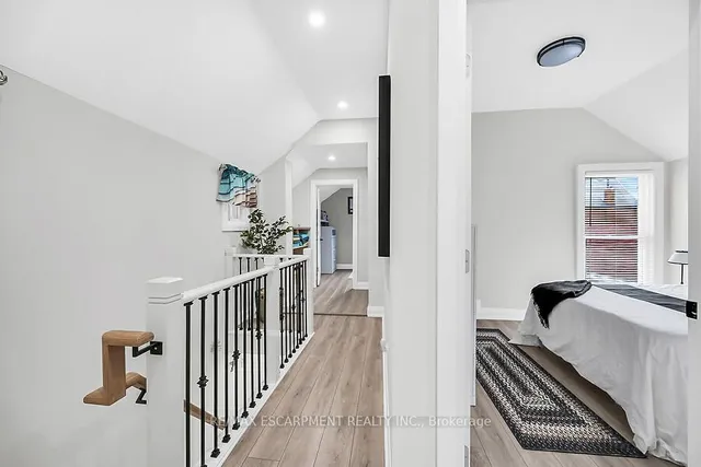 Additional image 22 of 214 East Ave