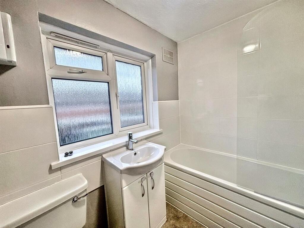 Additional image 11 of Great Cliffe Road, Eastbourne