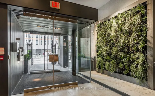 Additional image 15 of 375 King St Unit 1603