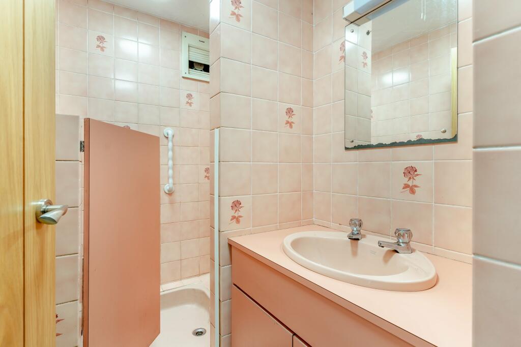 Additional image 25 of Pentwyn Deintyr, Treharris