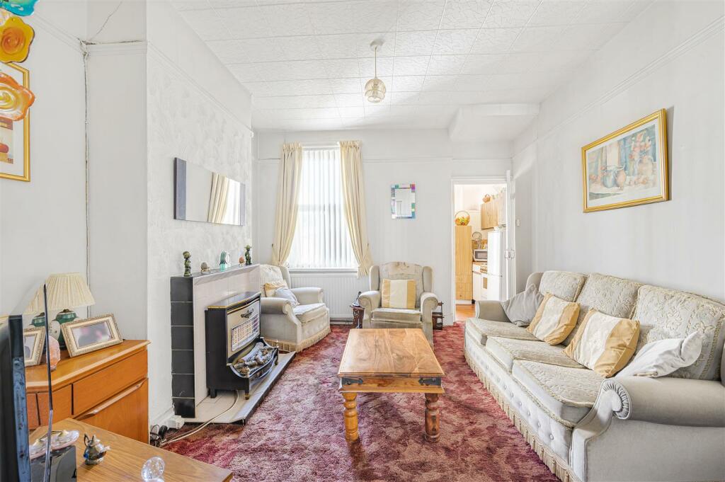 Additional image 16 of Lawes Avenue, Newhaven