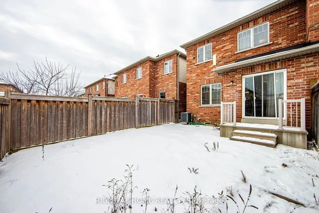 Additional image 38 of 1321 Brandon Terr