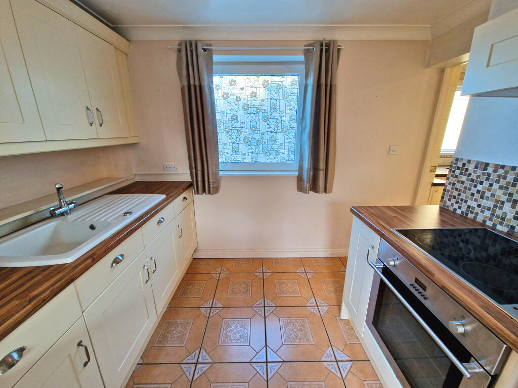 Additional image 24 of BLUNDELL AVENUE, PORTHCAWL, CF36 3YY
