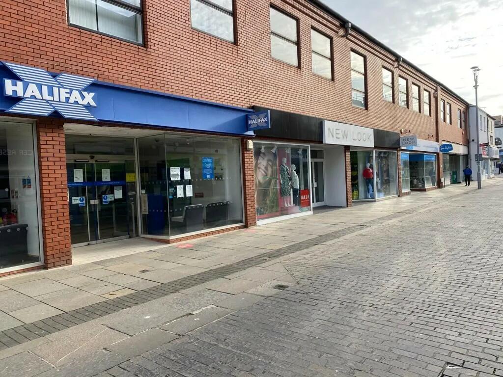Additional image 4 of Caroline Street, Bridgend, CF31 1DN