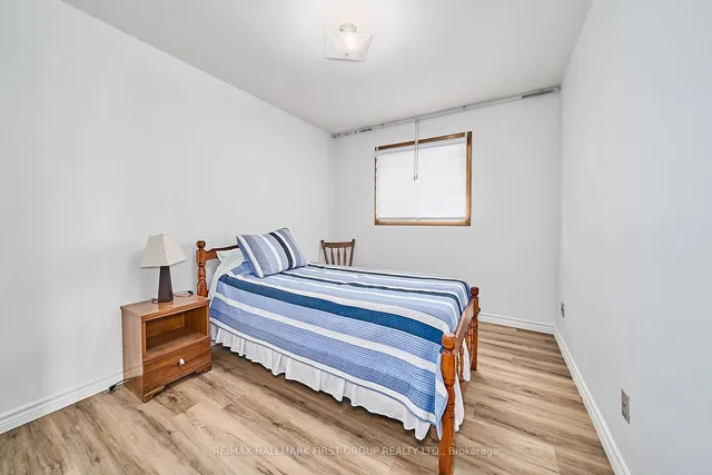 Additional image 21 of 10 Romanway Cres