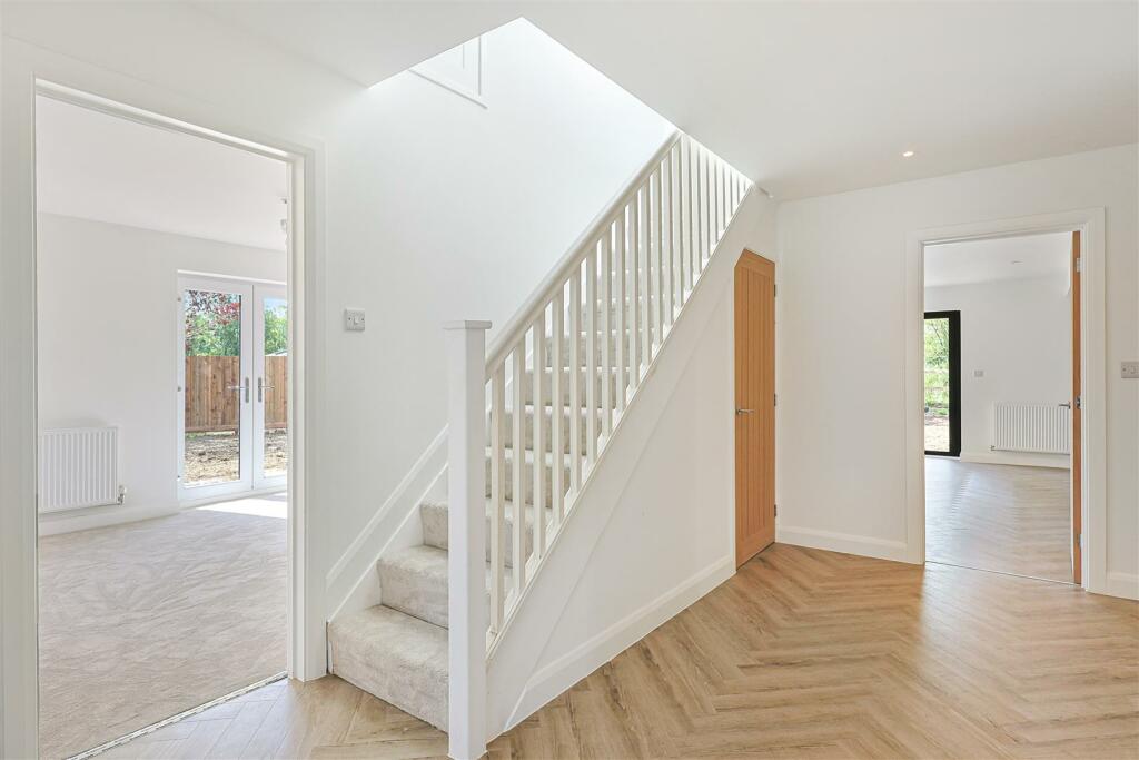 Additional image 6 of Highfields Road, Highfields Caldecote