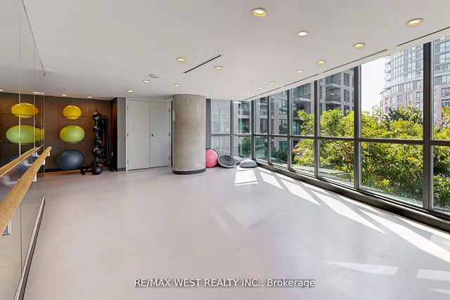 Additional image 34 of 209 Fort York Blvd Unit 355