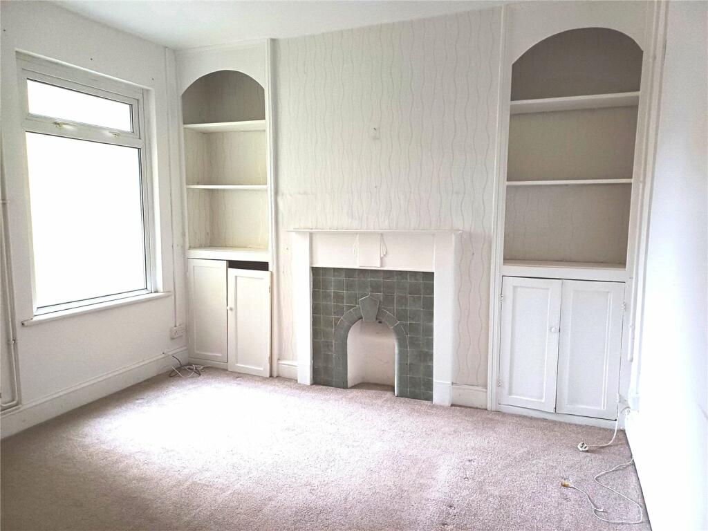 Additional image 3 of Vintin Terrace, Porthcawl CF36 5LS, CF36