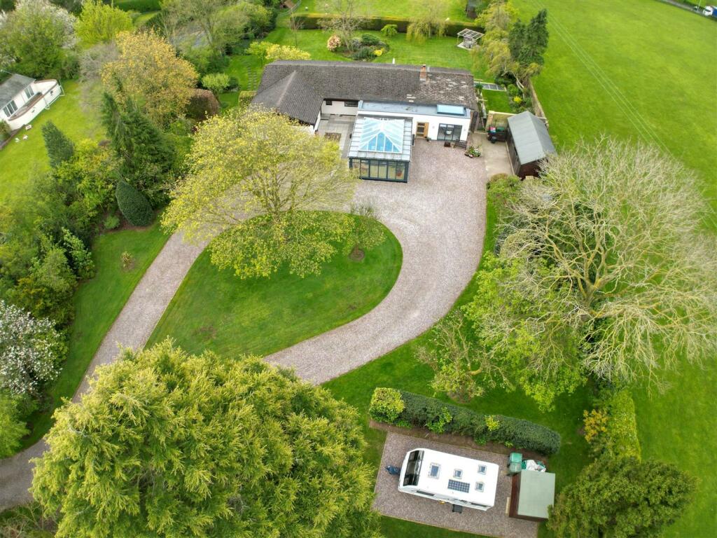 Additional image 44 of Hanns Hall Road, Neston, Cheshire