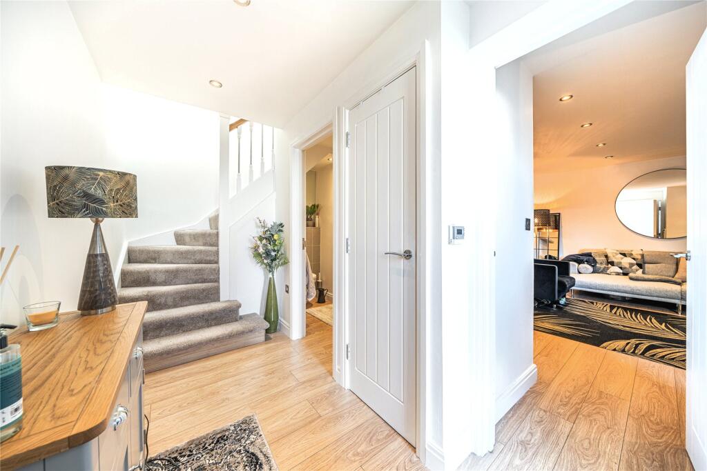 Additional image 3 of Birkbeck Road, Beckenham