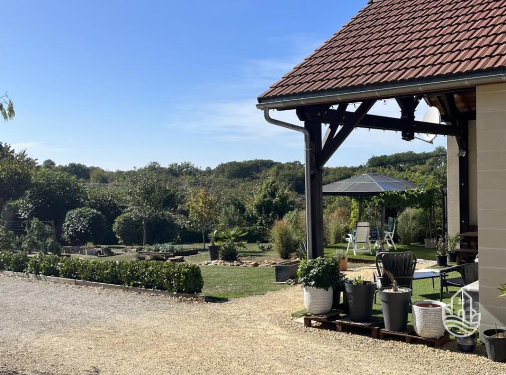 Primary image of Sarlat-La-Caneda, Aquitaine, 24200, France