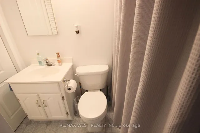 Additional image 35 of 10 Frances Ave