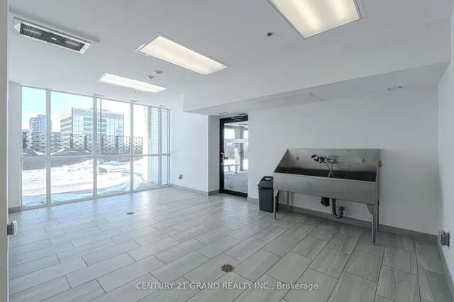 Additional image 33 of 60 Charles St Unit 503