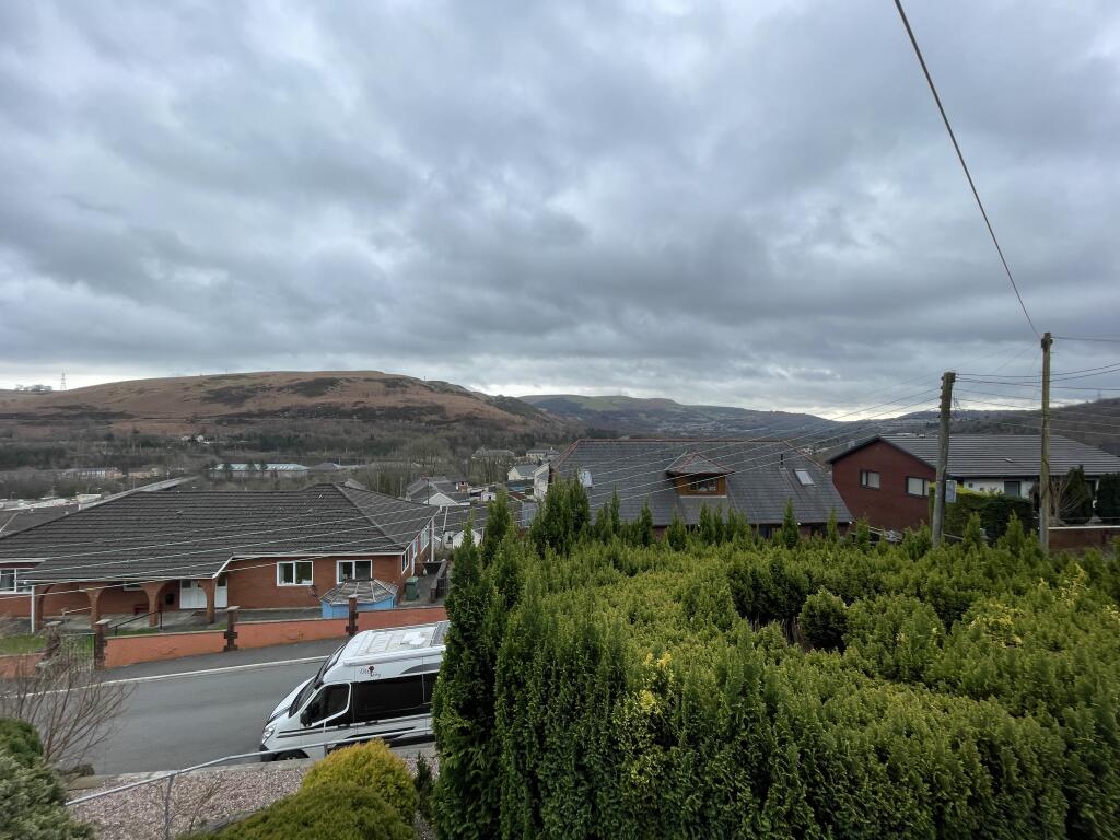 Additional image 37 of Bali-Hai, Salisbury Road, Abercynon, Mid Glamorgan, CF45 4BE