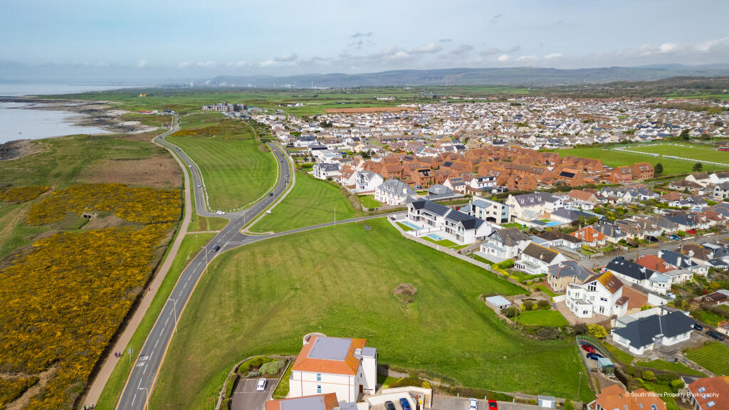Additional image 10 of SPRINGFIELD AVENUE, PORTHCAWL, CF36 3LB