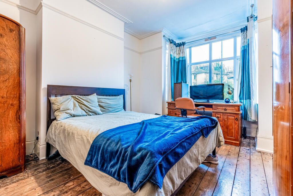 Additional image 7 of Hall Floor Flat, Cotham Brow, Bristol, BS6 6AE