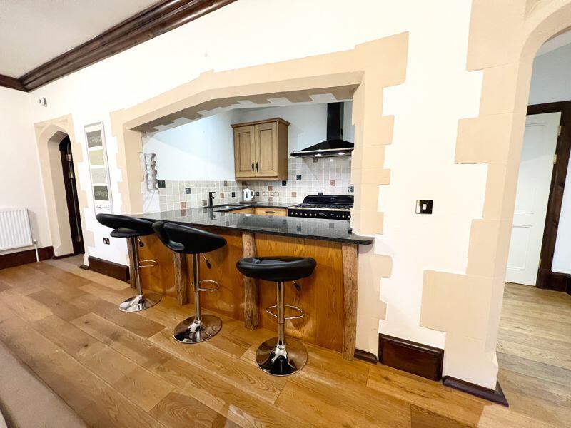 Additional image 13 of Apartment 6 The Old Grammar School, Cowbridge, CF71 7BB