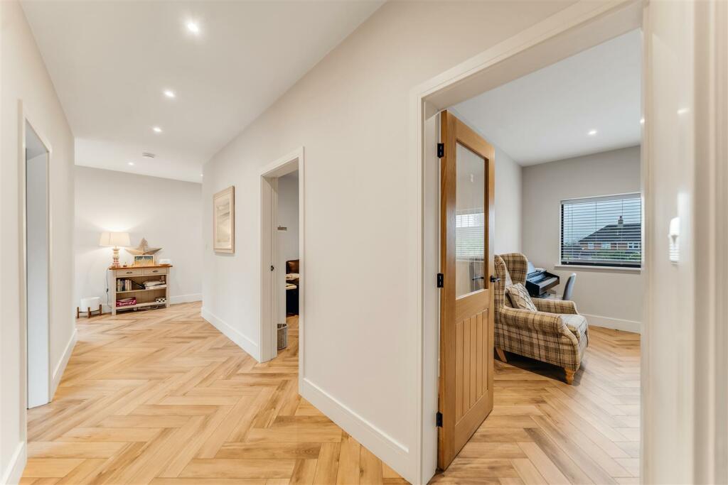 Additional image 16 of Oldfield Drive, Heswall, Wirral