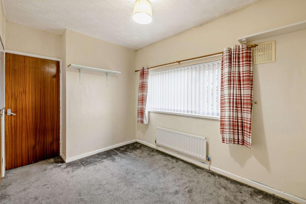 Additional image 14 of Knowles View, Bradford, BD4