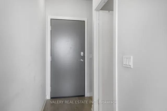 Additional image 4 of 30 Nelson St Unit 2210