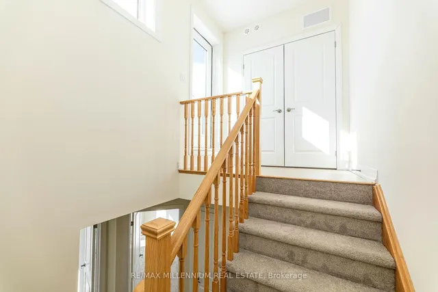 Additional image 29 of 165 Tapscott Rd Unit 11