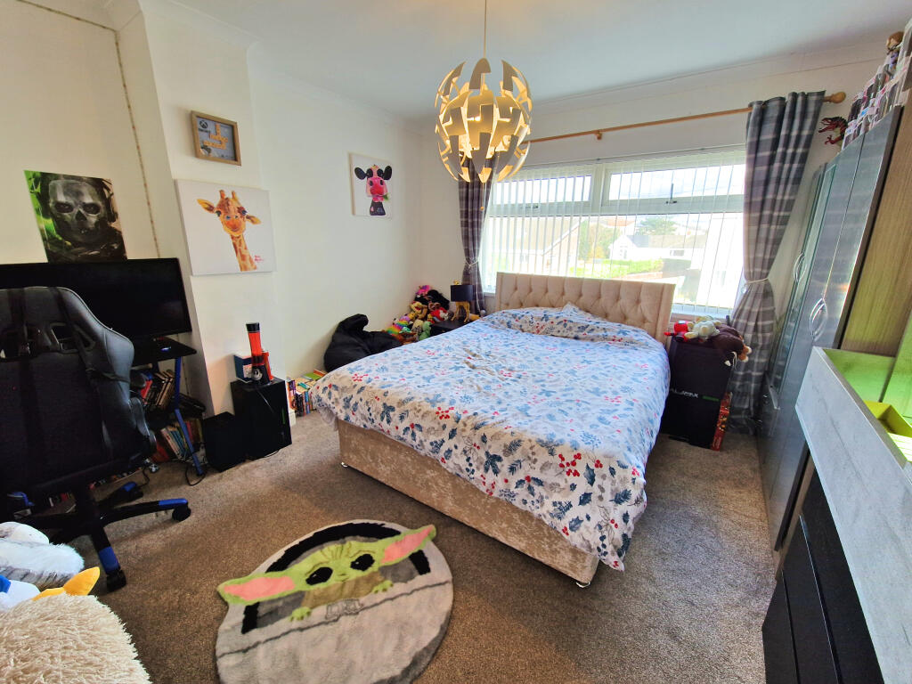 Additional image 10 of KINGS HILL, PORTHCAWL, CF36 5LD