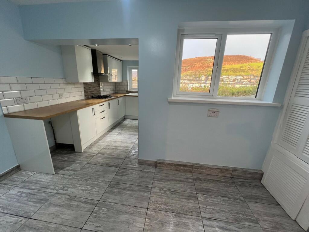 Additional image 4 of Broadfield Close Toynpandy - Tonypandy