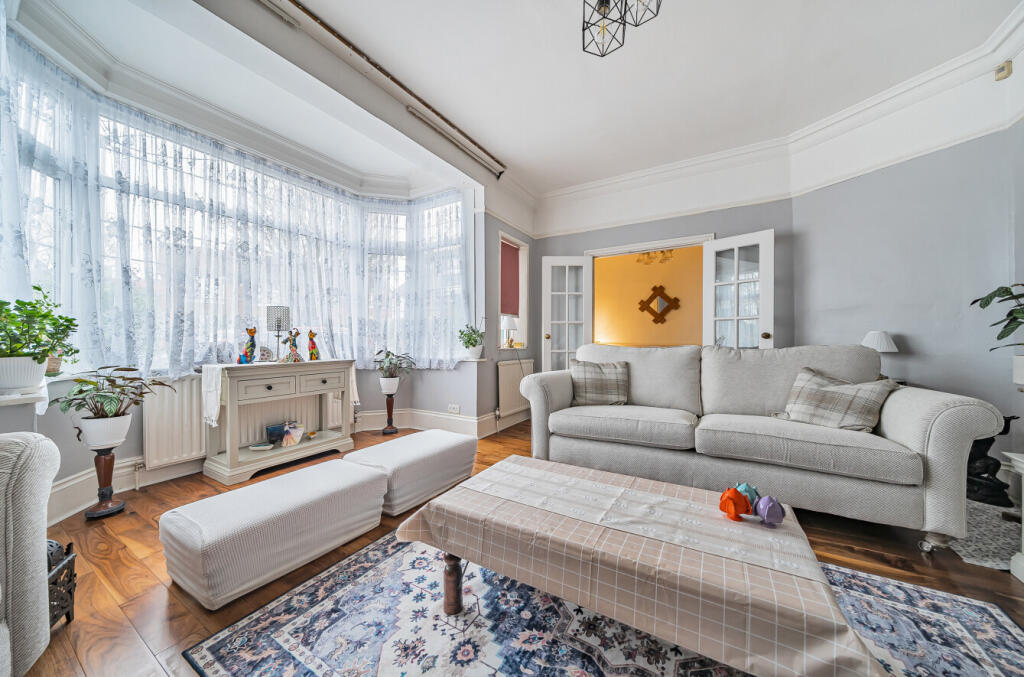 Additional image 3 of Lake Avenue, Bromley, Kent, BR1