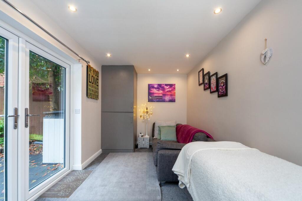 Additional image 20 of Warren Lane, Chester, CH2