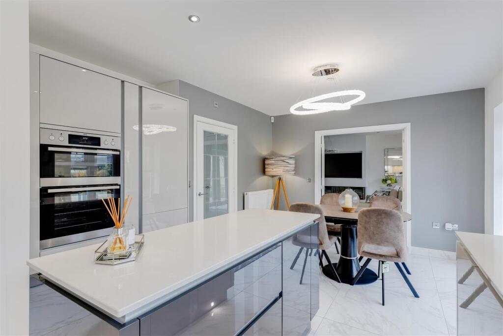 Additional image 11 of Thomas Clarke Road, Cowbridge, Vale Of Glamorgan, CF71 7FT