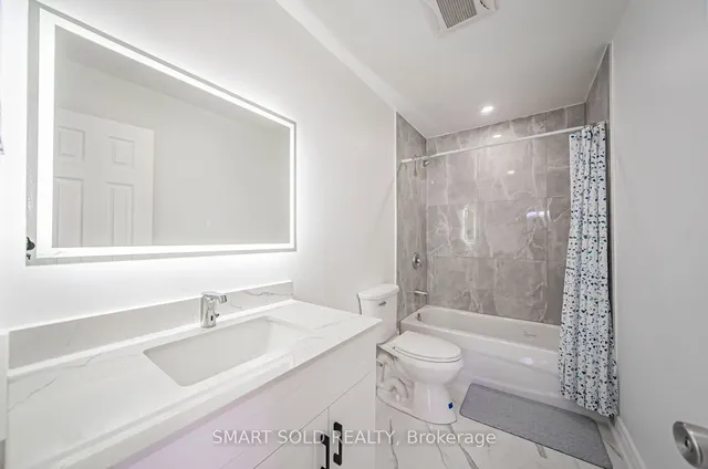 Additional image 20 of 198 Silver Aspen Cres