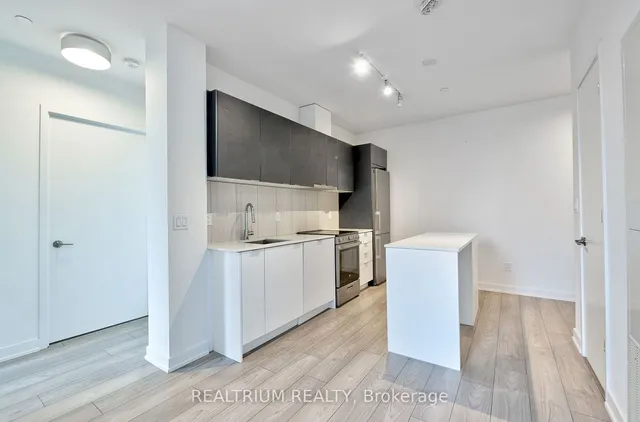 Additional image 8 of 8 Tippett Rd Unit 215