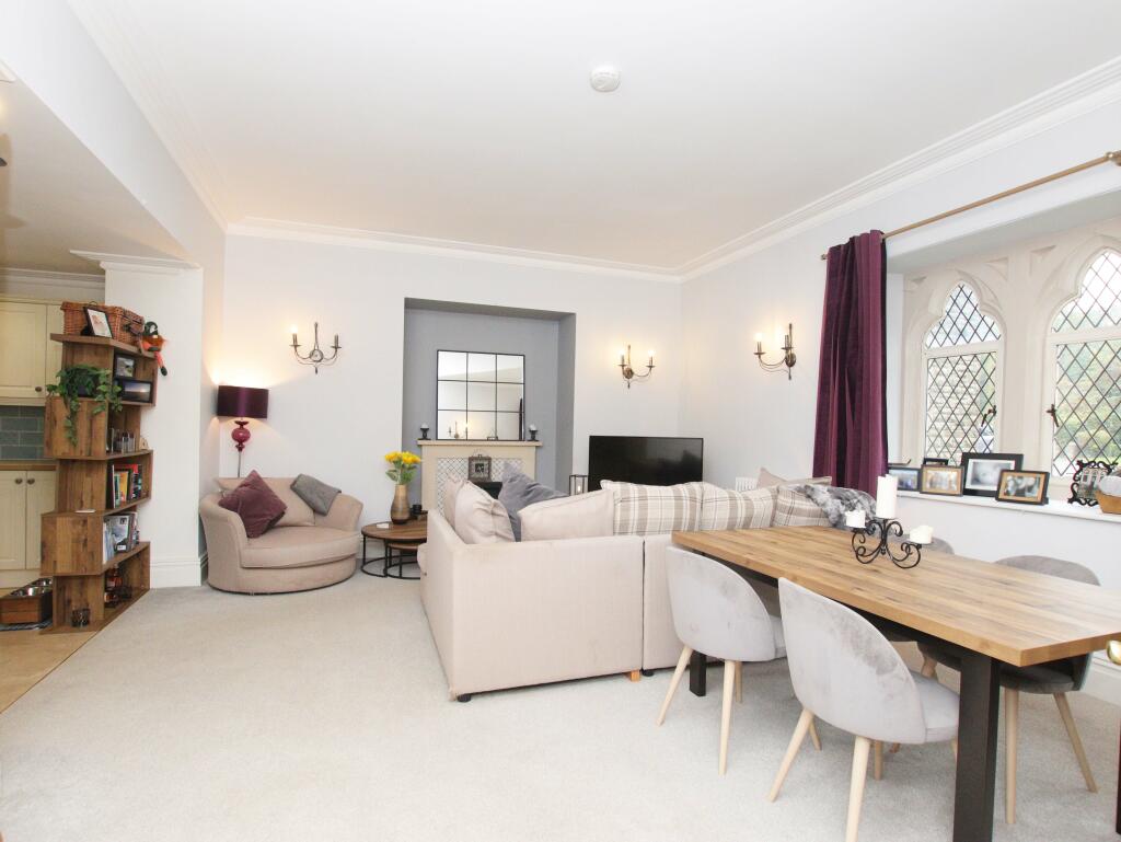 Additional image 3 of The Manor, Talygarn, Pontyclun, CF72 9WT