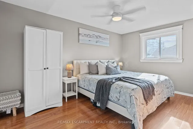 Additional image 11 of 485 Green Rd Unit 39