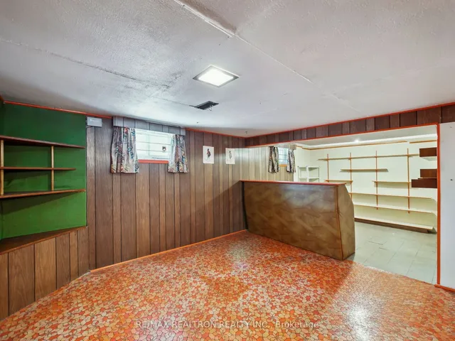 Additional image 30 of 75 Yorkview Dr