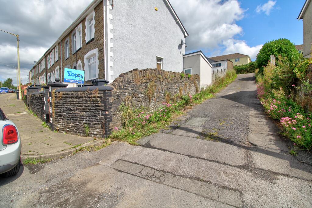 Additional image 5 of Caiach Terrace, Treharris, CF46