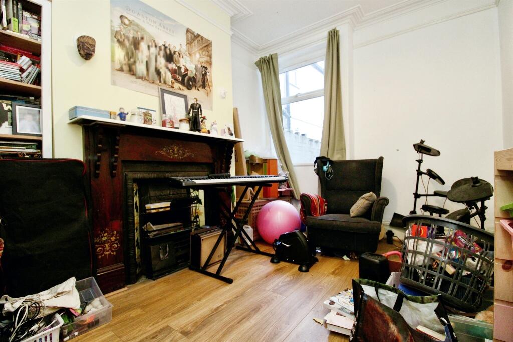 Additional image 5 of Northumberland Street, Cardiff