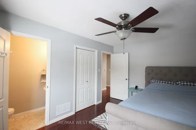 Additional image 22 of 10 Frances Ave