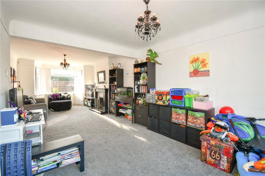 Additional image 25 of Nantwich Close, Arrowe Park, Wirral