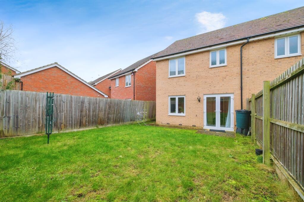 Additional image 11 of Strachey Close, Saffron Walden